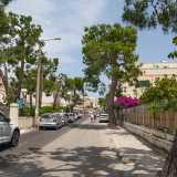 Proseguendo su via del Faro raggiungiamo la parte centrale del borgo...
